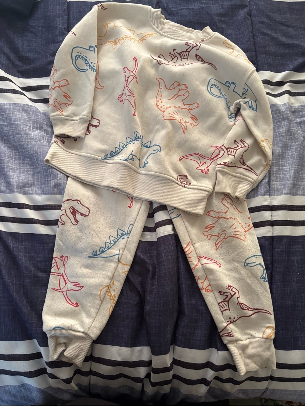 Kids Cream Dinosaur Pajama Set - Cozy Long Sleeve Top & Jogger Pants